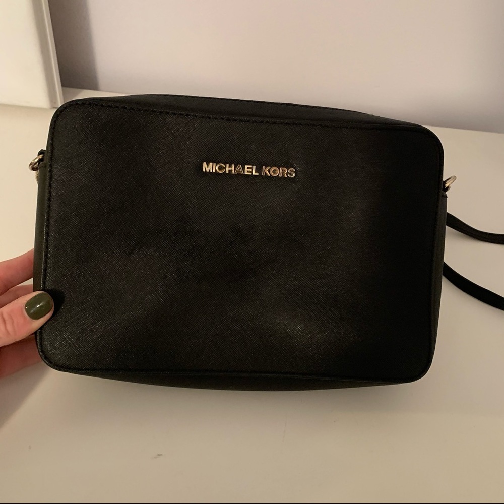 Michael Kors Jet Set Leather Crossbody Bag